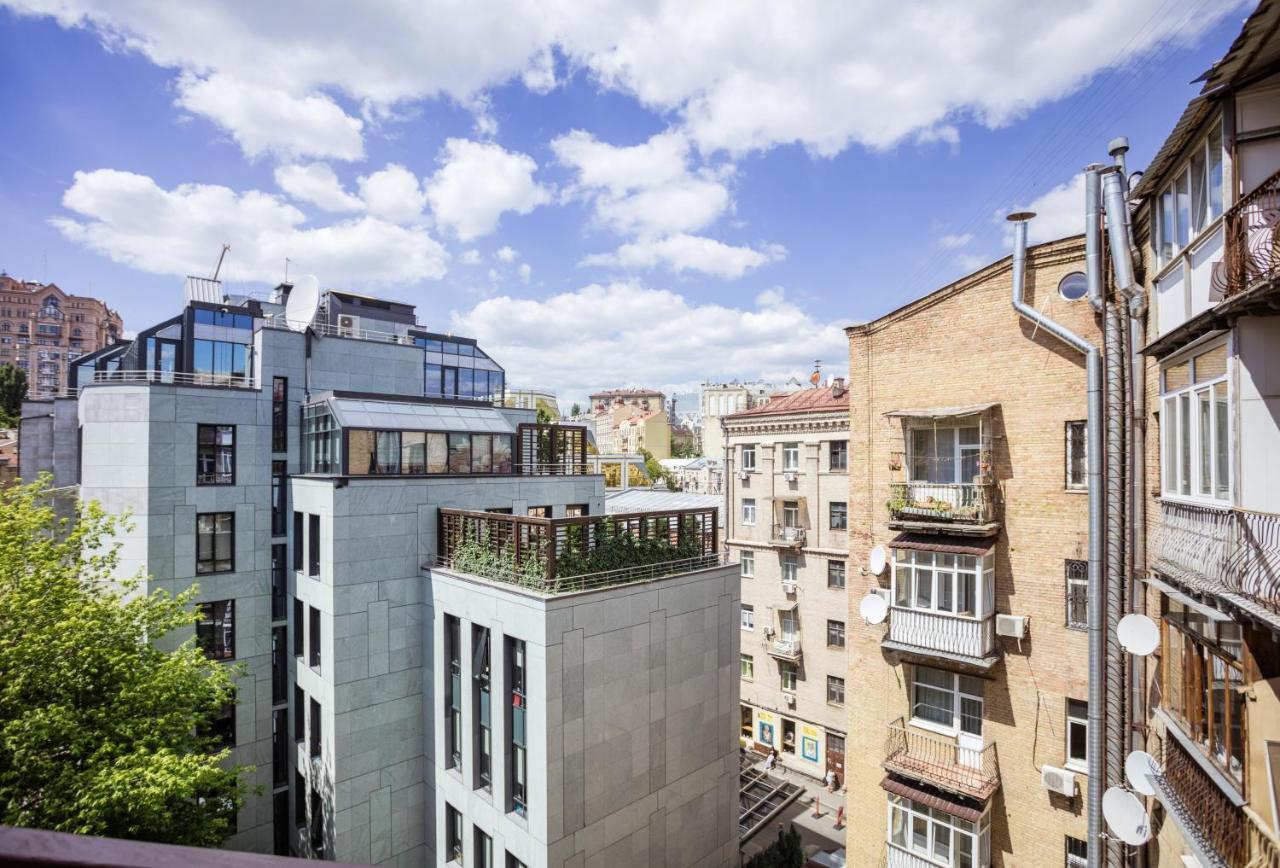 Khreshchatyk - Independence Square Apartments Kyiv Exterior photo